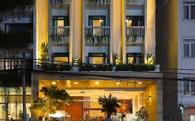 Celine Express - Q Dalat Hotel